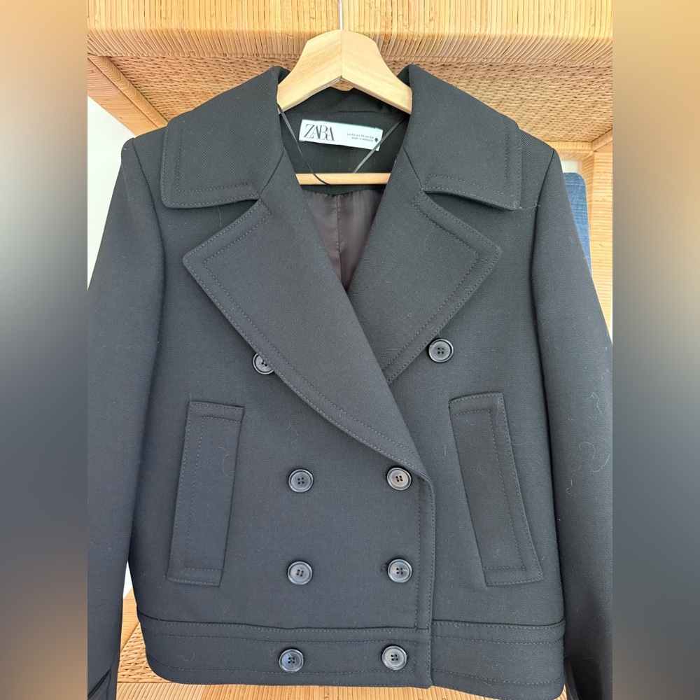 Zara Women's Elegant Black Double Breasted Waist Coat.